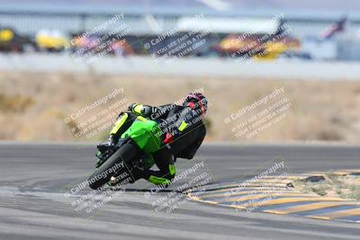 media/Oct-19-2024-CVMA (Sat) [[7df39c5a0d]]/Race 4-Formula Middleweight/